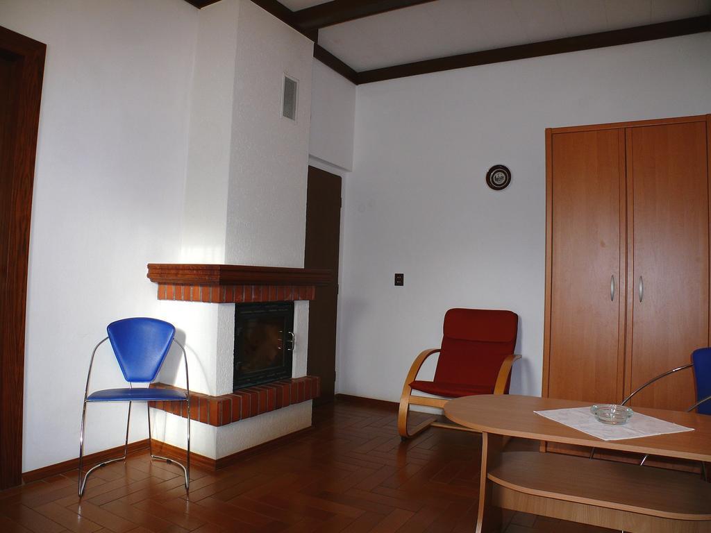 Pension Faema Harrachov Zimmer foto